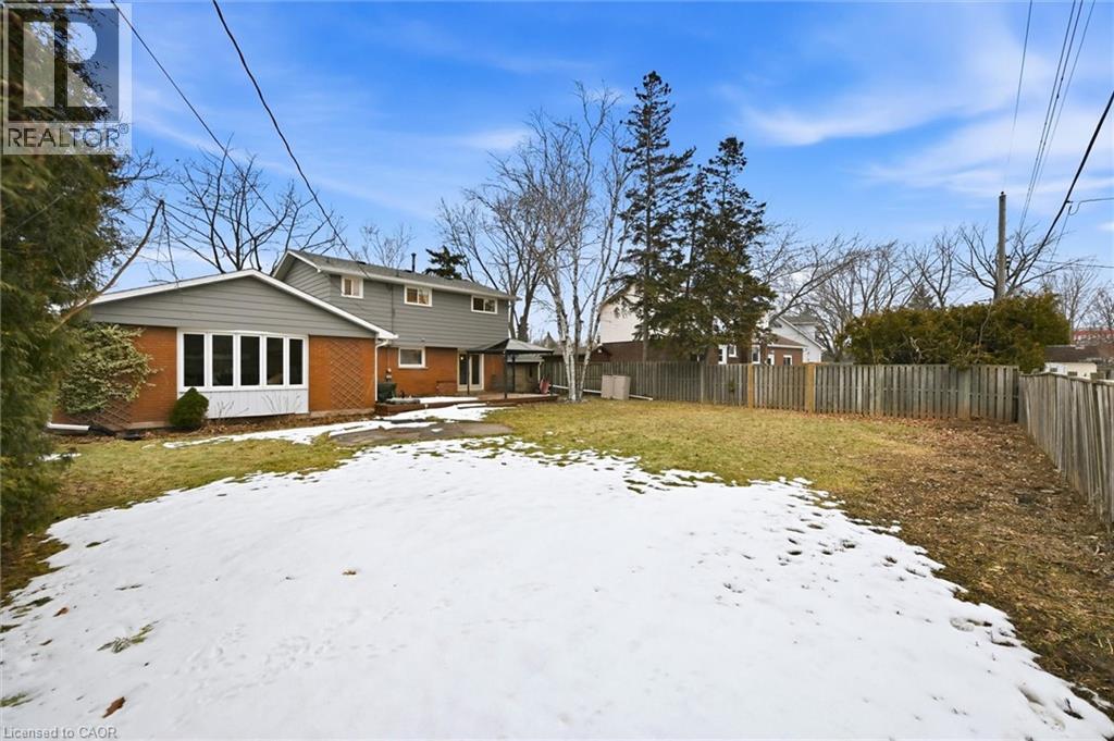 383 Cosburn Crescent, Burlington, Ontario  L7L 2W5 - Photo 46 - 40809043