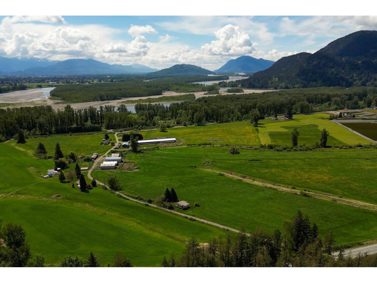 1724 Lougheed Highway, Mt Woodside, Mt Woodside, British Columbia  V0M 1A1 - Photo 5 - R3096240