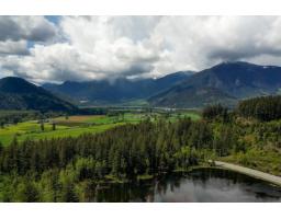 1724 LOUGHEED HIGHWAY|Mt Woodside, Mt Woodside, British Columbia