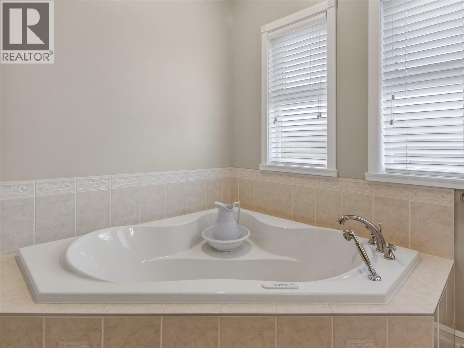 4005 Lobelia Drive, Osoyoos, British Columbia  V0H 1V1 - Photo 30 - 10377193