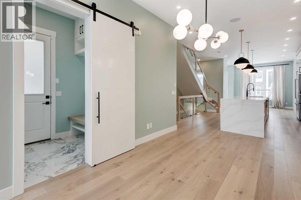 2425 27 Street Sw, Calgary, Alberta  T3E 2G2 - Photo 10 - A2290714