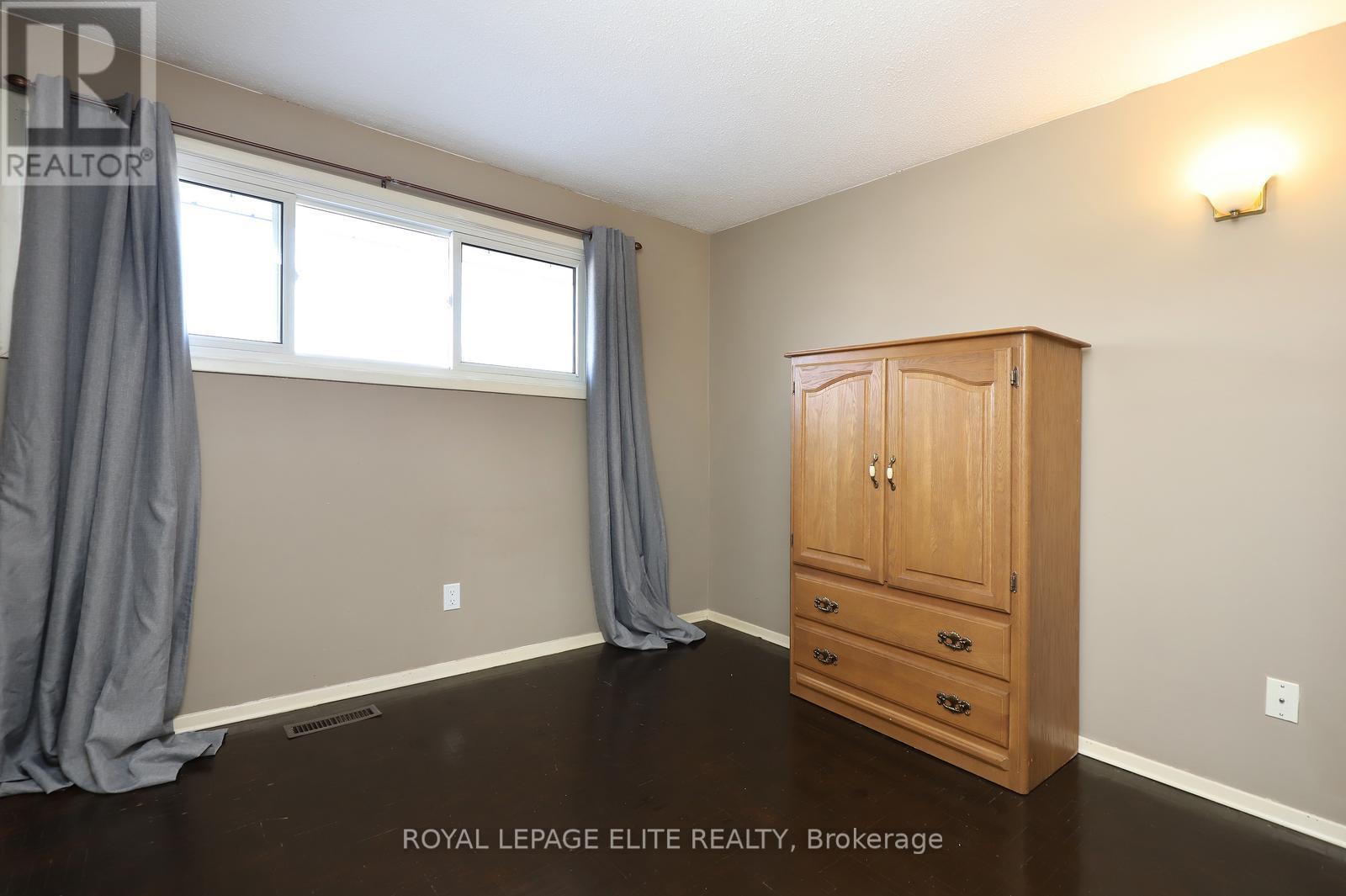 7396 Bybrook Drive, Mississauga (Malton), Ontario  L4T 3R2 - Photo 22 - W12854812