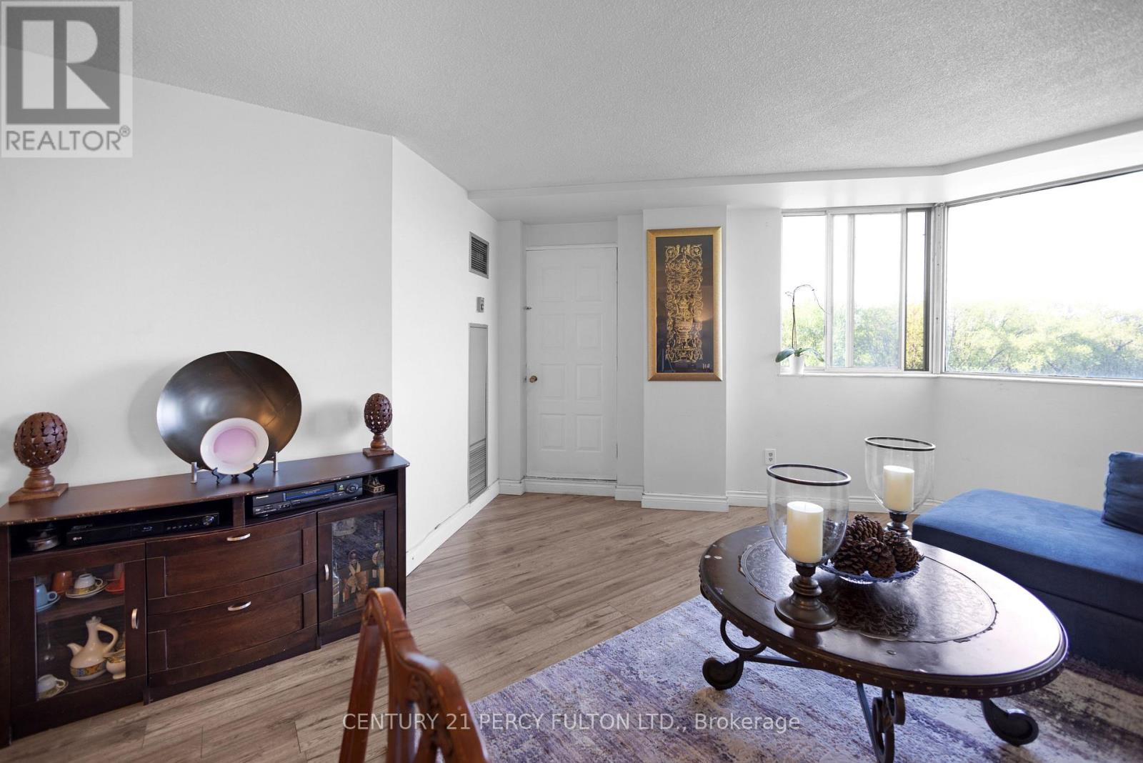 310 - 238 Albion Road, Toronto, Ontario  M9W 6A7 - Photo 10 - W12854816