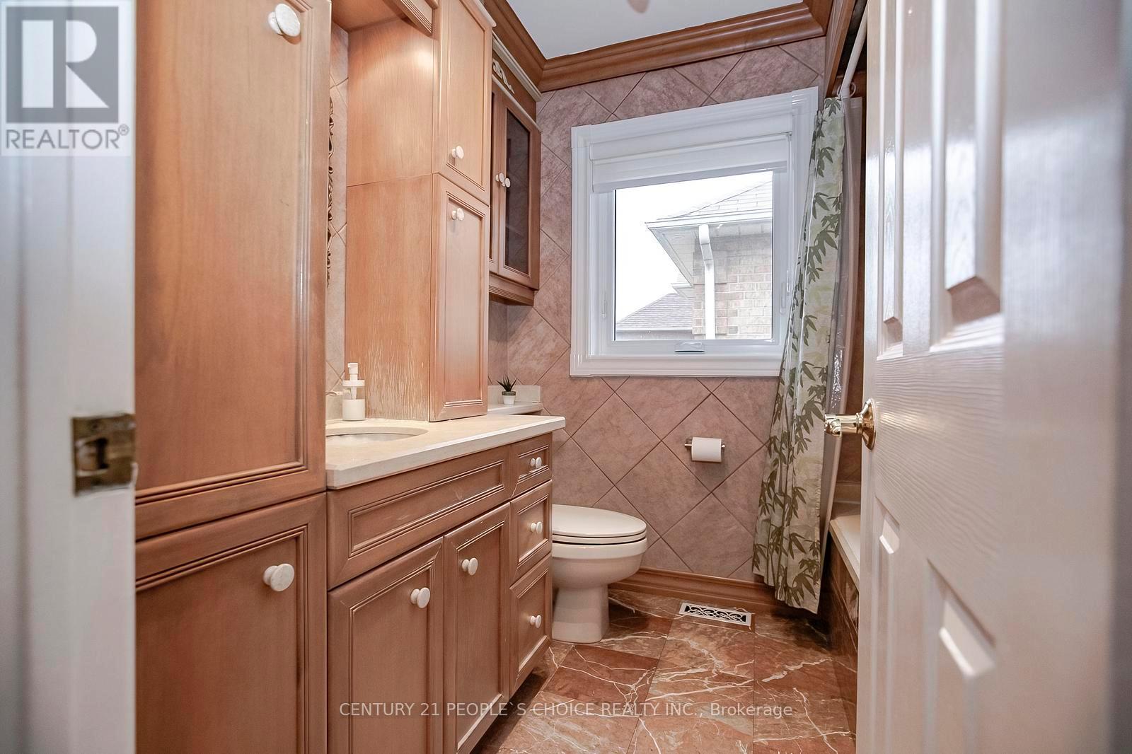 43 Letty Avenue, Brampton, Ontario  L6Y 4T3 - Photo 28 - W12854862