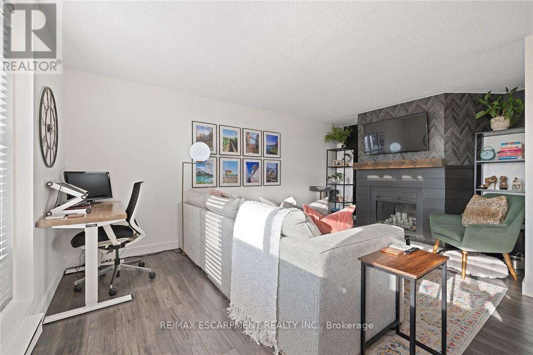 901 - 700 Dynes Road, Burlington, Ontario  L7N 3M2 - Photo 12 - W12854894