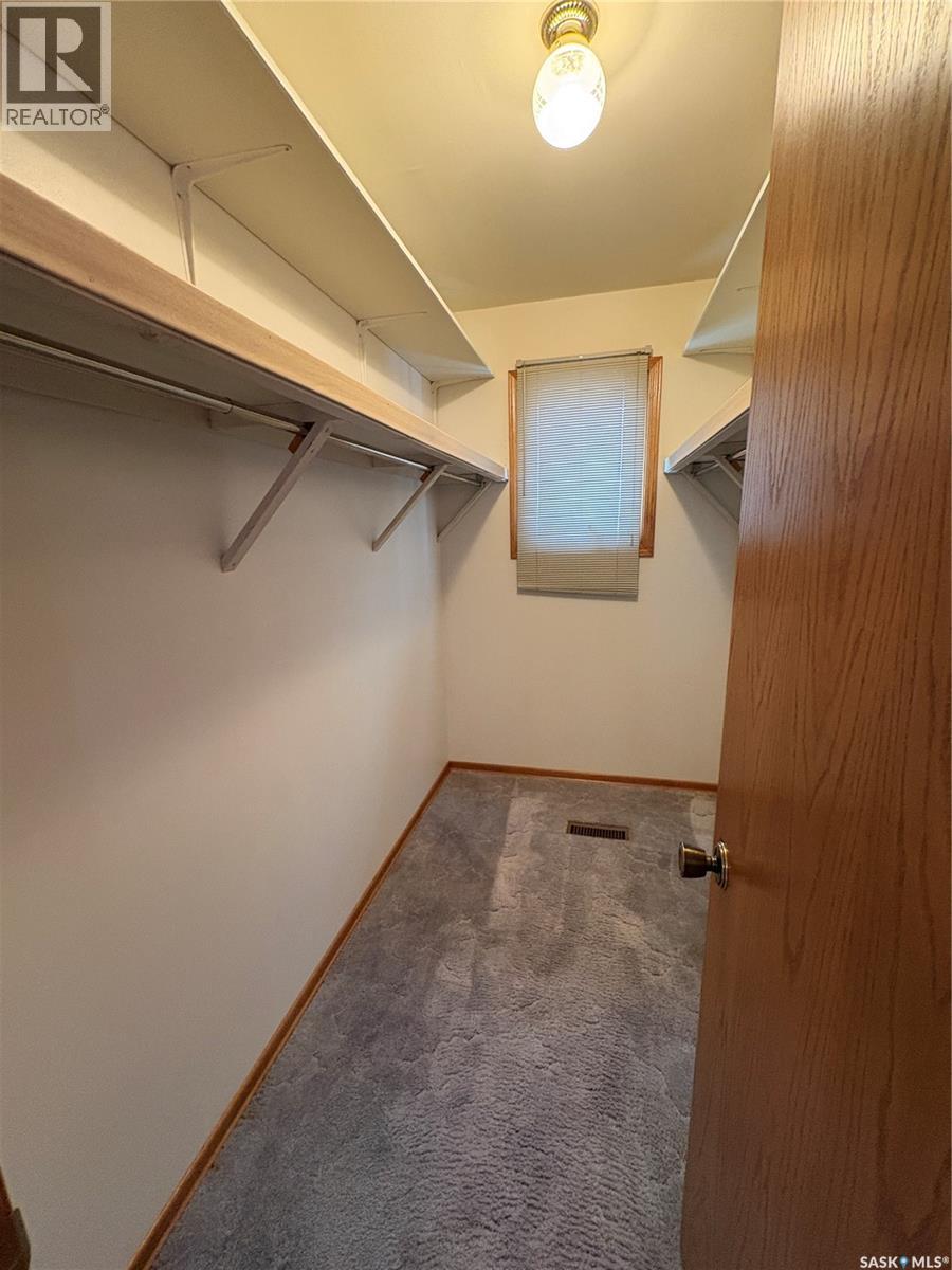 505 March Avenue E, Langenburg, Saskatchewan  S0A 2A0 - Photo 13 - SK029879