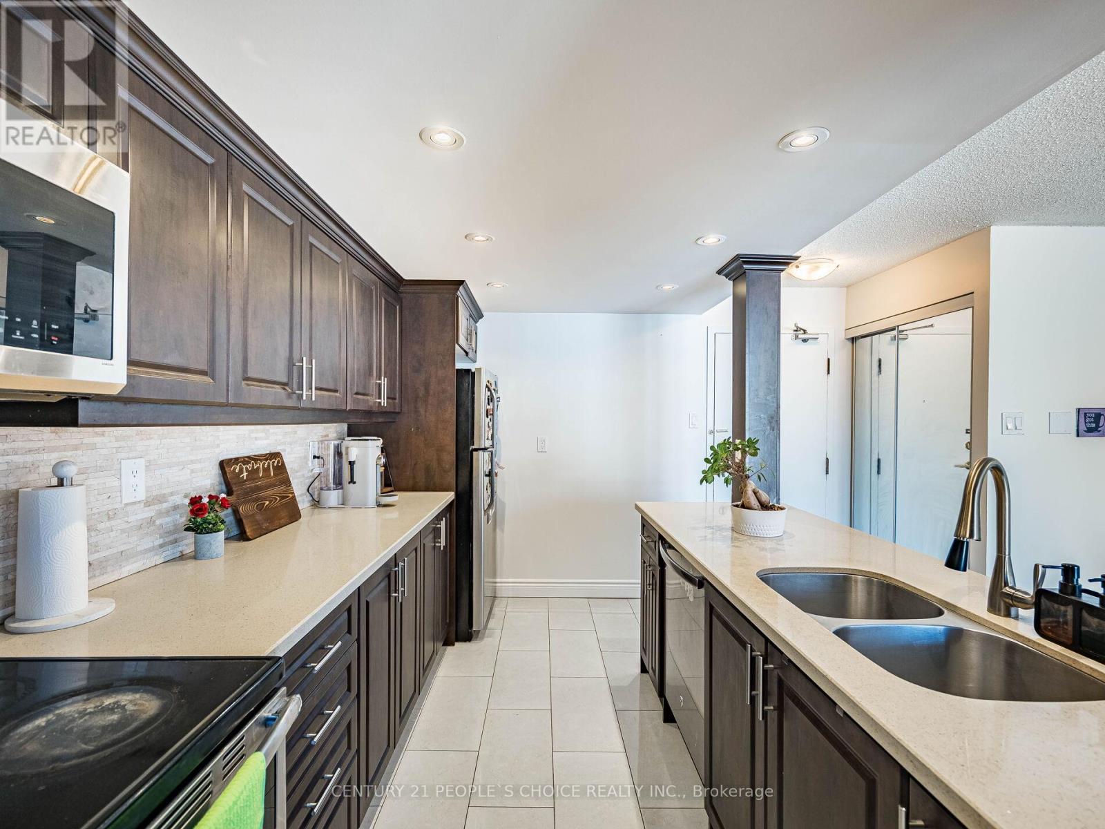 1805 - 4205 Shipp Drive, Mississauga, Ontario  L4Z 2Y9 - Photo 8 - W12854914