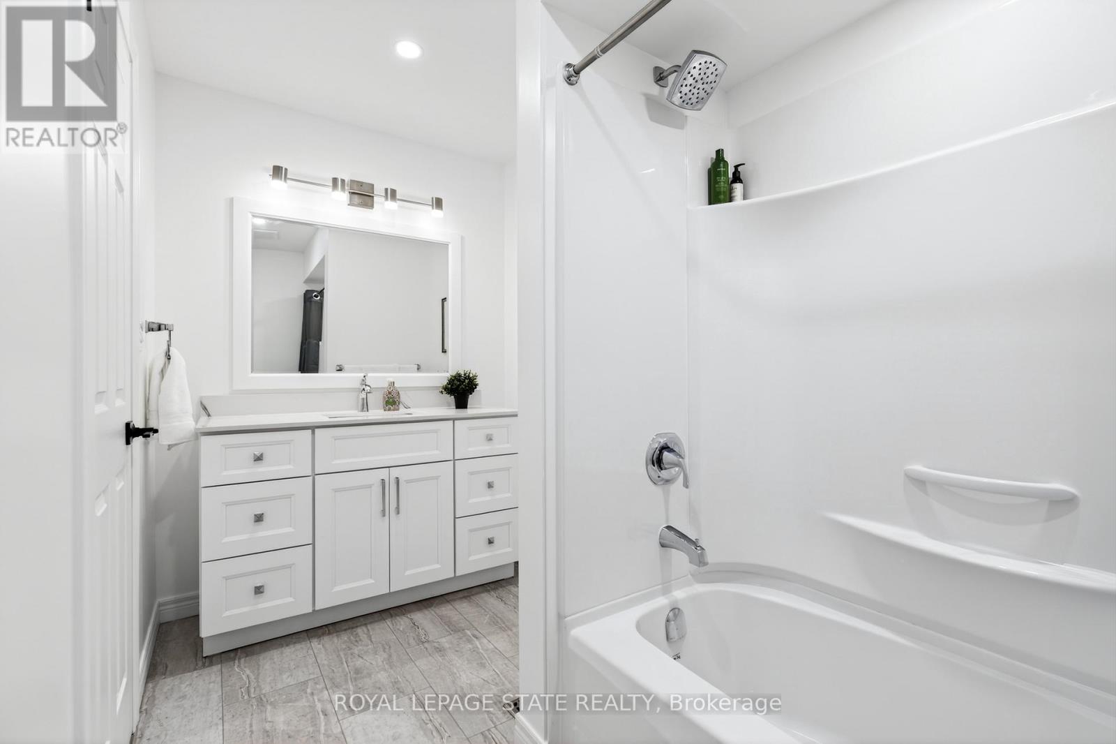 1279 Nottingham Avenue, Burlington (Mountainside), Ontario  L7P 2R5 - Photo 31 - W12854924