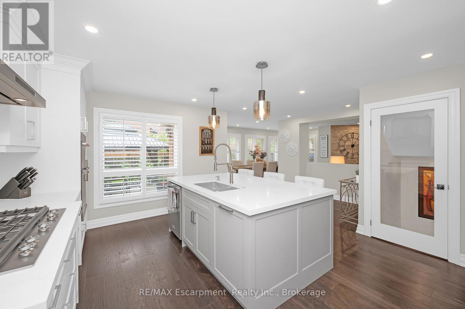 357 Nahani Way, Mississauga (Hurontario), Ontario  L4Z 3B1 - Photo 19 - W12855084