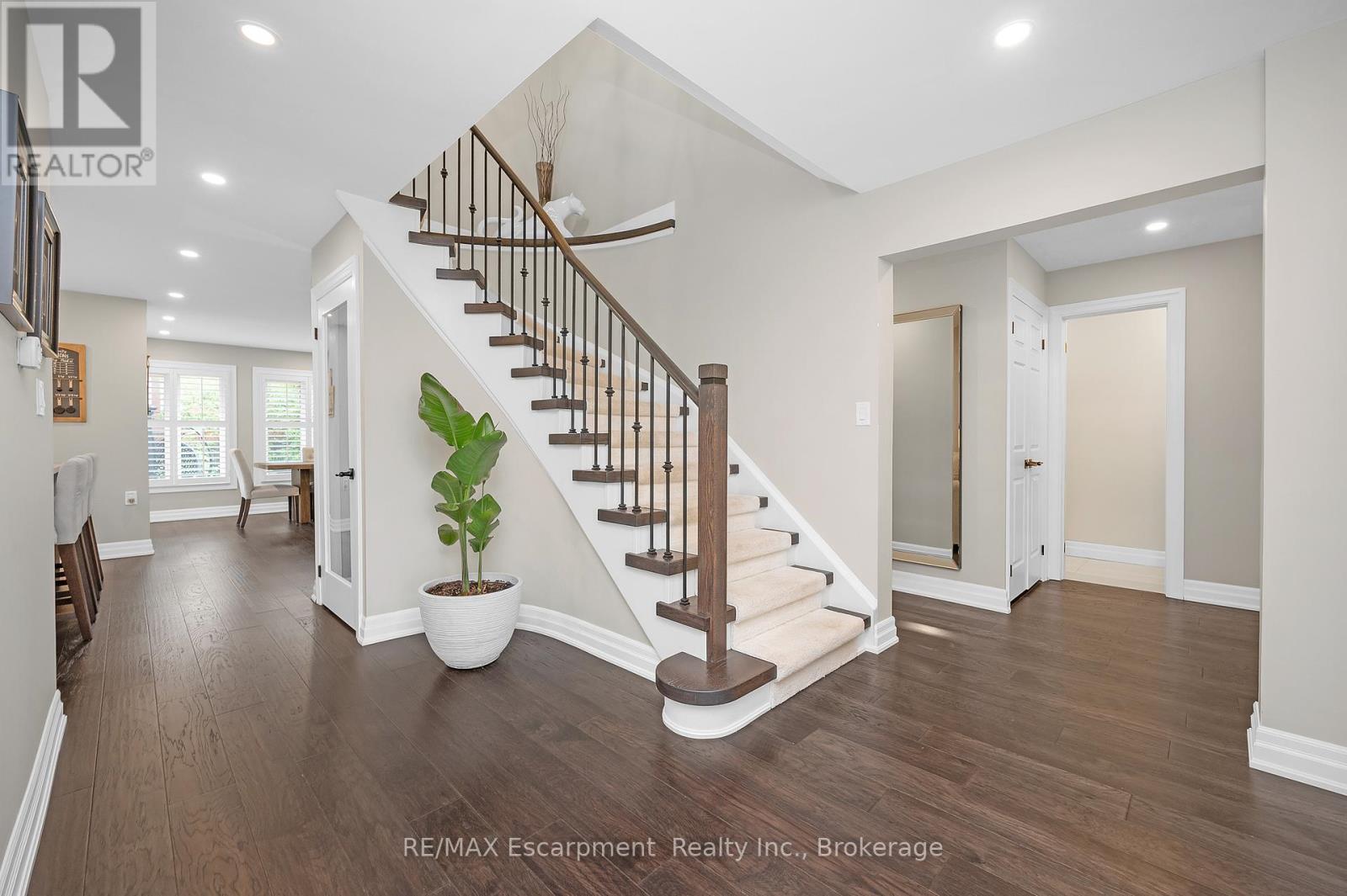 357 Nahani Way, Mississauga (Hurontario), Ontario  L4Z 3B1 - Photo 6 - W12855084