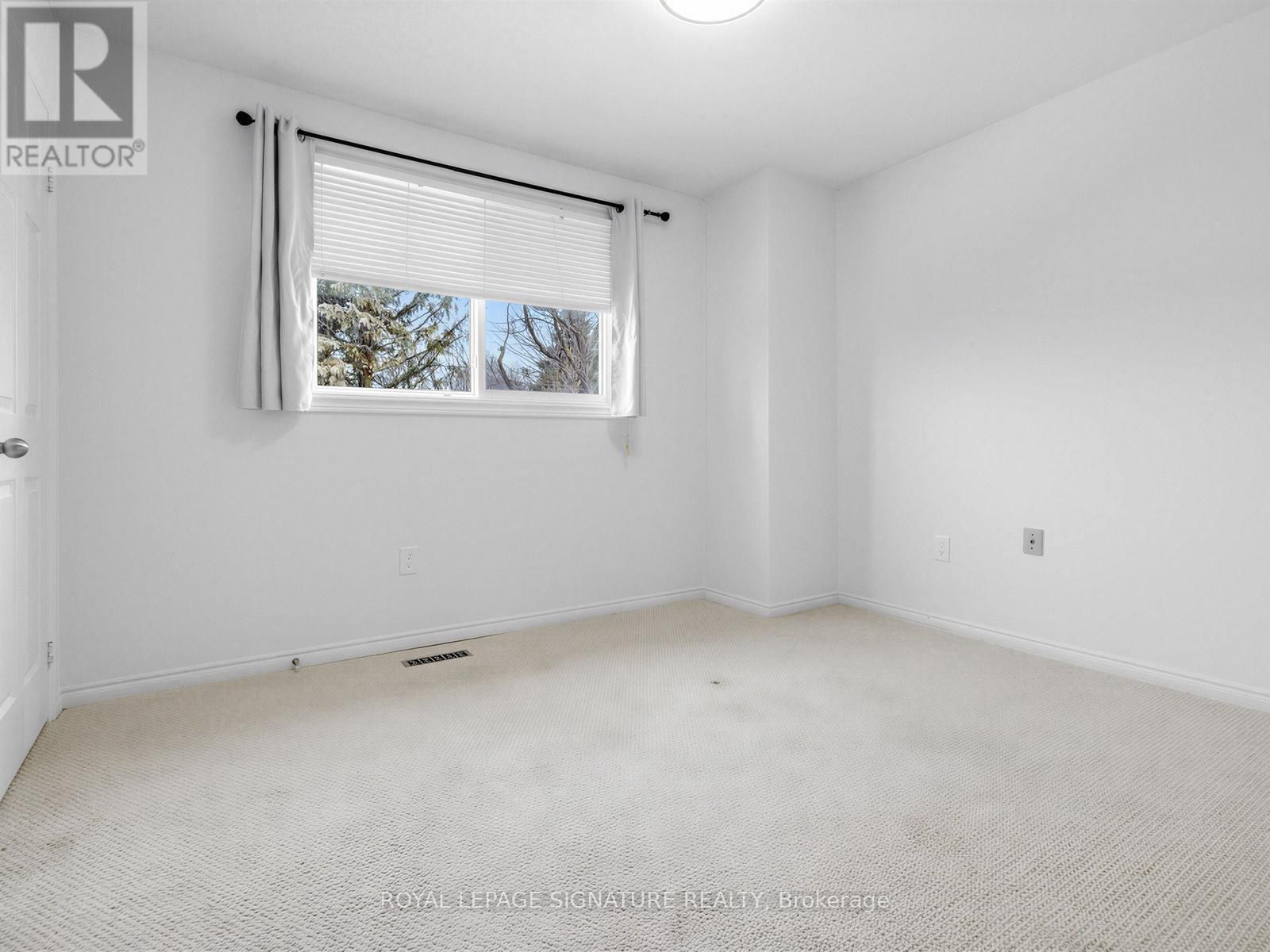 367 Salisbury Lane, Newmarket (Bristol-London), Ontario  L3Y 8A4 - Photo 21 - N12854890