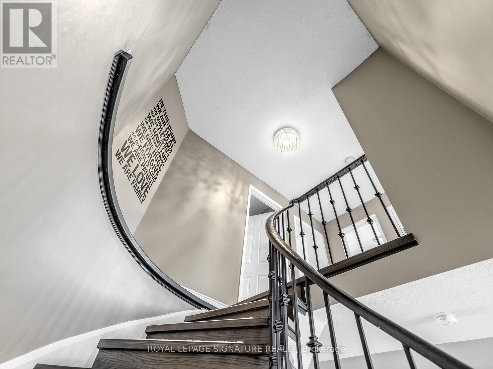 367 Salisbury Lane, Newmarket (Bristol-London), Ontario  L3Y 8A4 - Photo 14 - N12854890