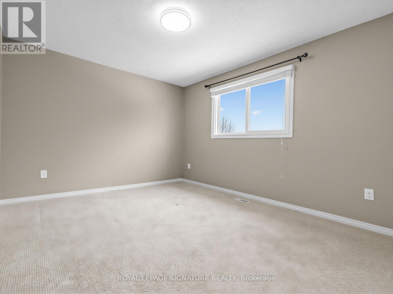 367 Salisbury Lane, Newmarket (Bristol-London), Ontario  L3Y 8A4 - Photo 22 - N12854890