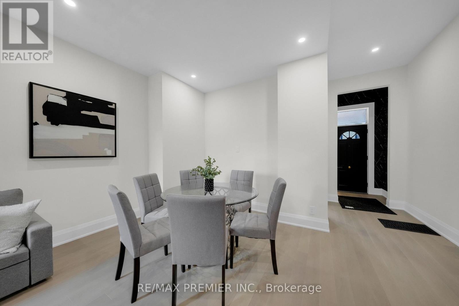 388 Crawford Street, Toronto, Ontario  M6J 2V9 - Photo 6 - C12849982