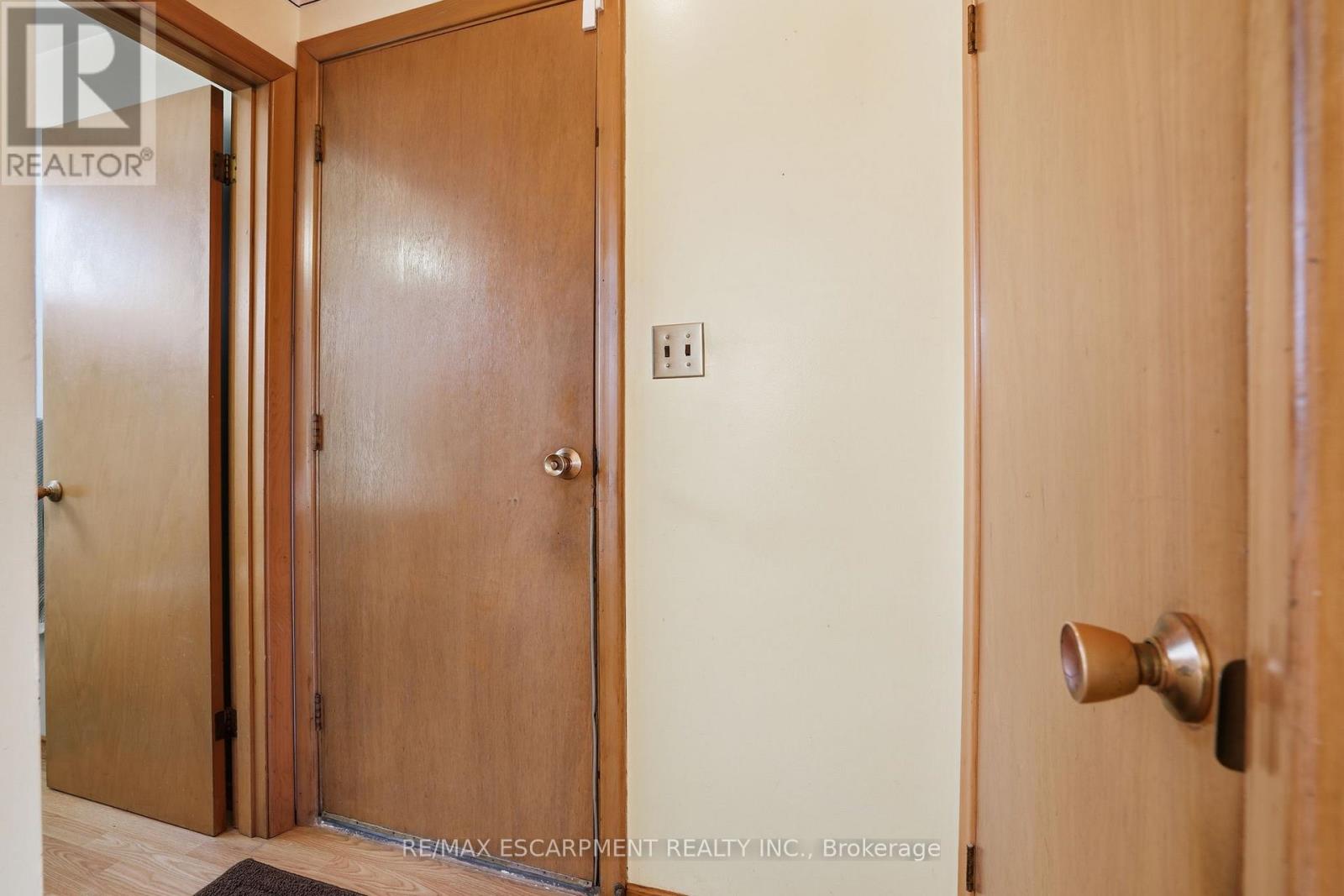 55 Champlain Avenue, Hamilton, Ontario  L8G 2H5 - Photo 33 - X12854838