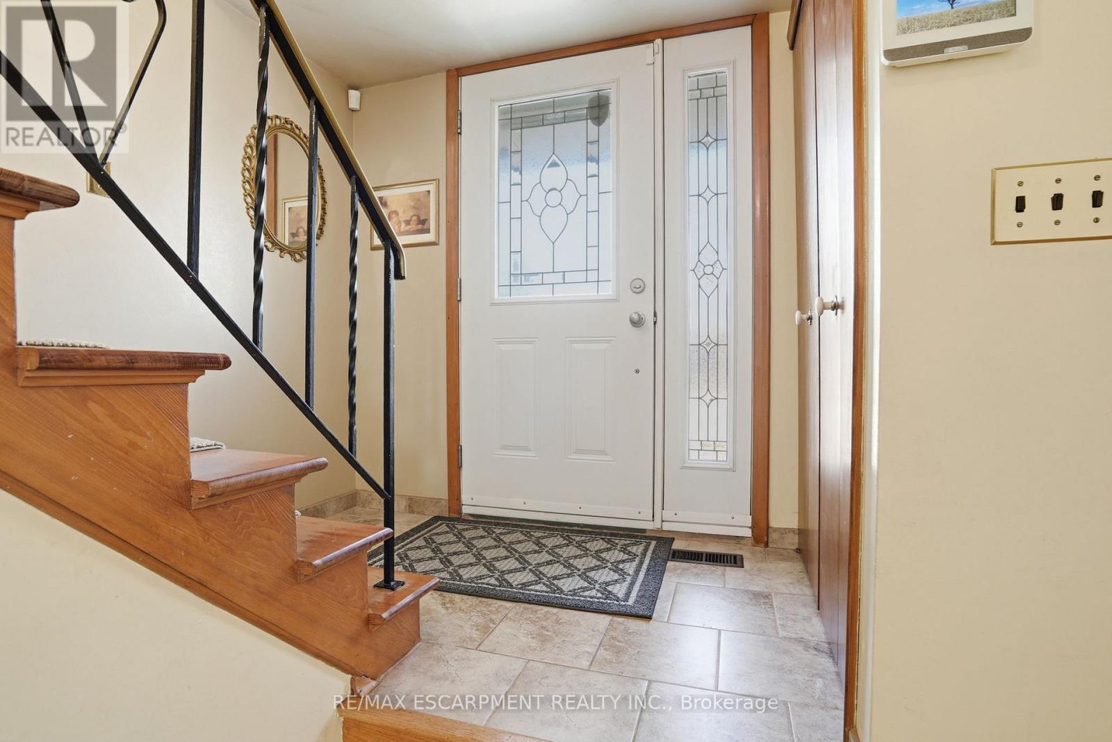 55 Champlain Avenue, Hamilton, Ontario  L8G 2H5 - Photo 5 - X12854838