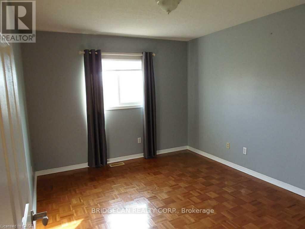 1020 Green Mountain Road E, Hamilton, Ontario  L8J 3A9 - Photo 10 - X12854948