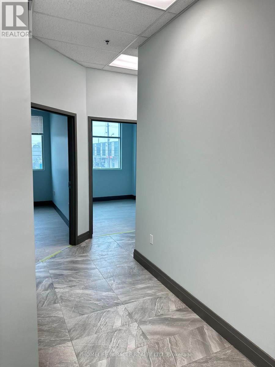 213 A - 2970 Drew Road, Mississauga, Ontario  L4T 0A7 - Photo 3 - W12852084