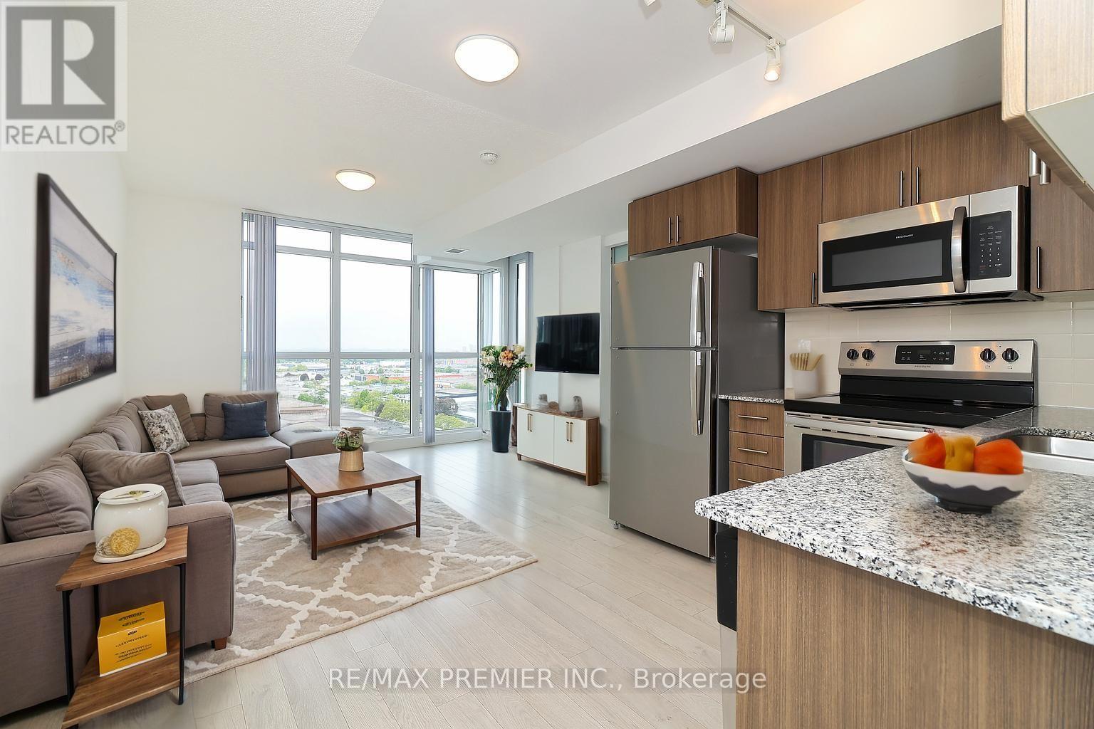 1303 - 3091 Dufferin Street, Toronto, Ontario  M6A 0C4 - Photo 3 - W12854284