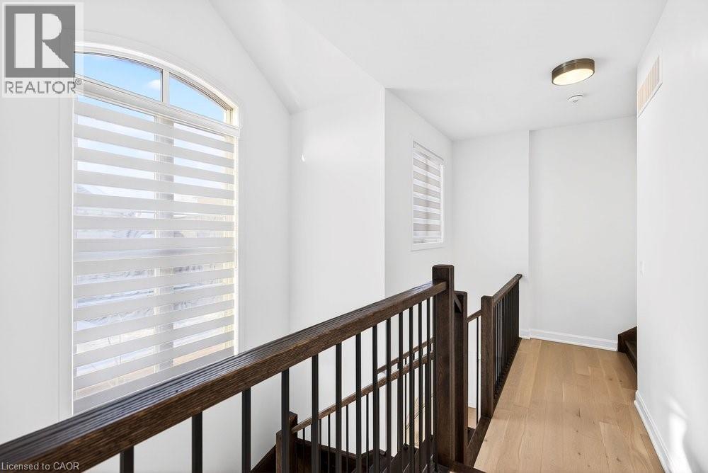 1404 Lynx Gardens, Oakville, Ontario  L6H 3W8 - Photo 26 - 40810249