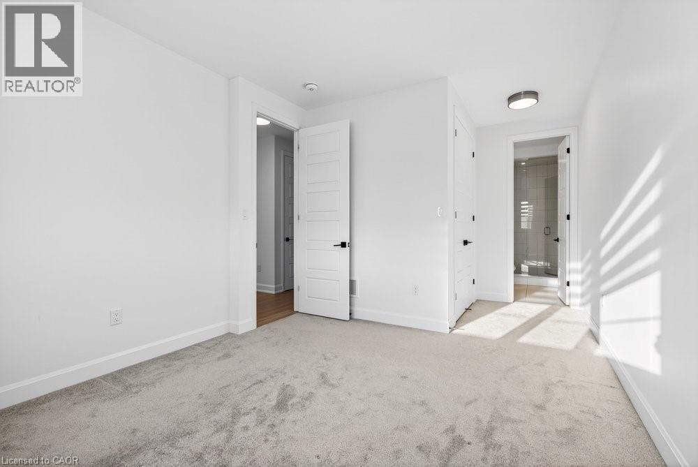 1404 Lynx Gardens, Oakville, Ontario  L6H 3W8 - Photo 32 - 40810249