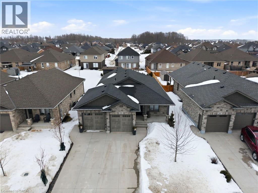 34 Forbes Crescent, Listowel, Ontario  N4W 0B9 - Photo 6 - 40809644