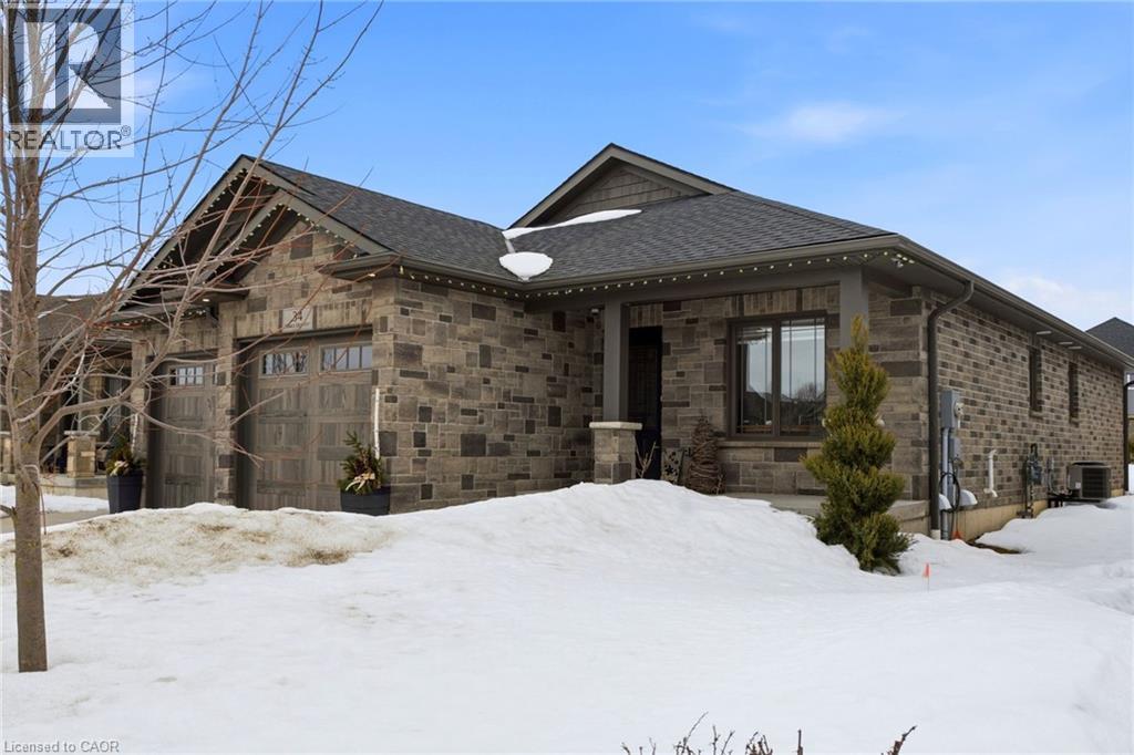 34 Forbes Crescent, Listowel, Ontario  N4W 0B9 - Photo 7 - 40809644