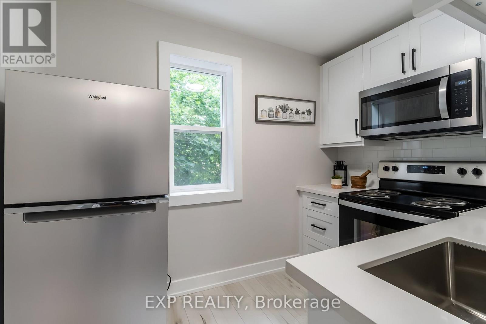 200 Waterloo Avenue, Guelph (Downtown), Ontario  N1H 3J5 - Photo 14 - X12795040