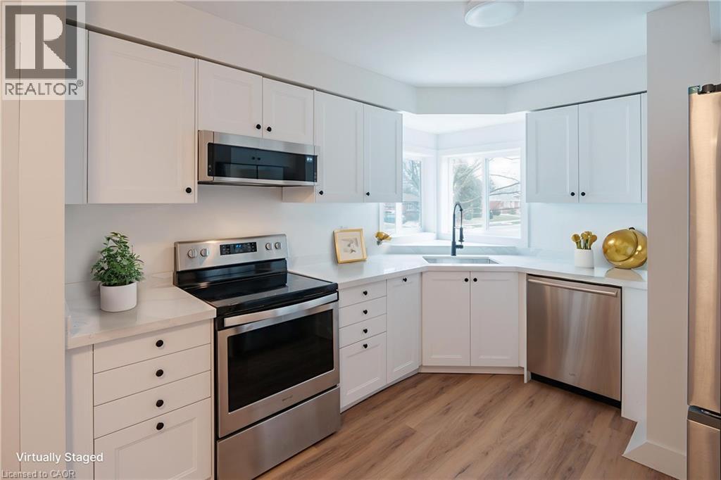 2137 Mount Forest Drive Unit# Upper, Burlington, Ontario  L7P 1H6 - Photo 6 - 40810079