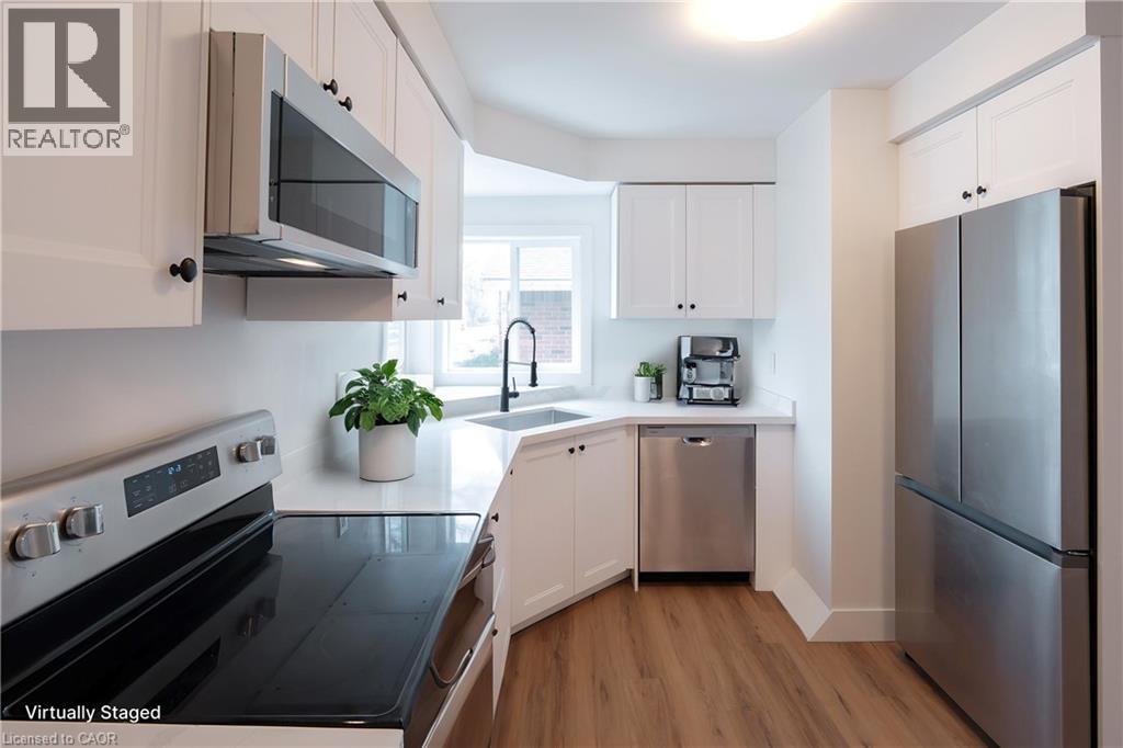 2137 Mount Forest Drive Unit# Upper, Burlington, Ontario  L7P 1H6 - Photo 8 - 40810079