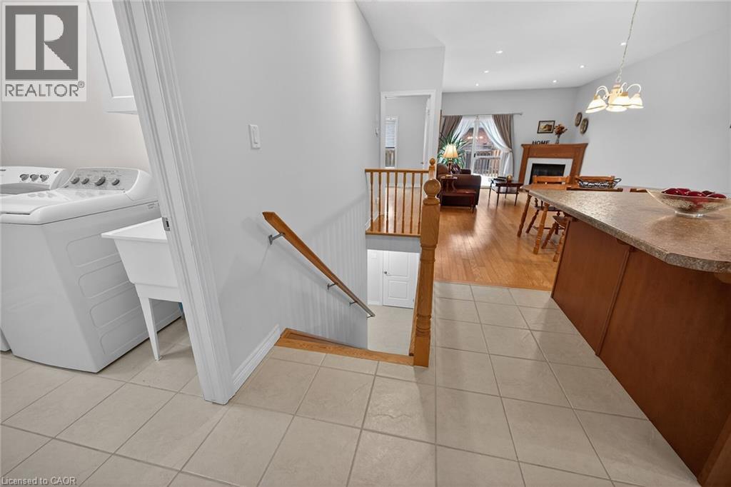 15 Grovetree Trail, Glanbrook, Ontario  L9B 0B8 - Photo 22 - 40810091