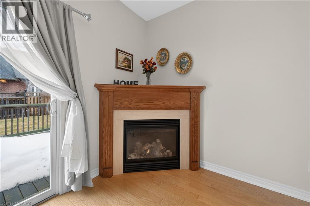 15 Grovetree Trail, Glanbrook, Ontario  L9B 0B8 - Photo 14 - 40810091