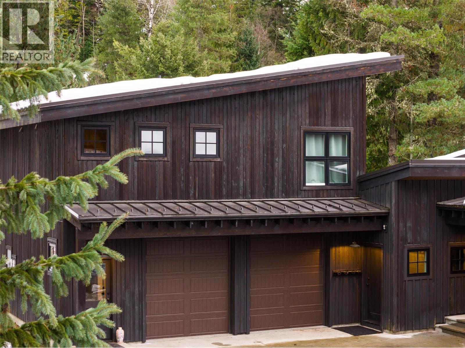 2083 Mountain Gate Road, Revelstoke, British Columbia  V0E 2S0 - Photo 13 - 10375469