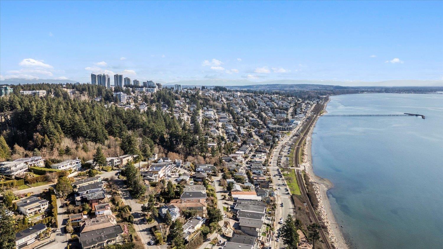 14667 W Beach Avenue, White Rock, British Columbia  V4B 2T9 - Photo 28 - R3096917