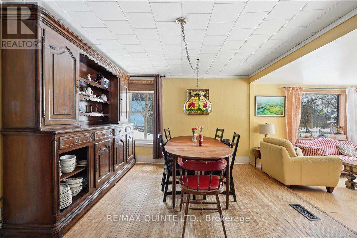 163 Main Street, Prince Edward County, Ontario  K0K 1G0 - Photo 13 - X12855046