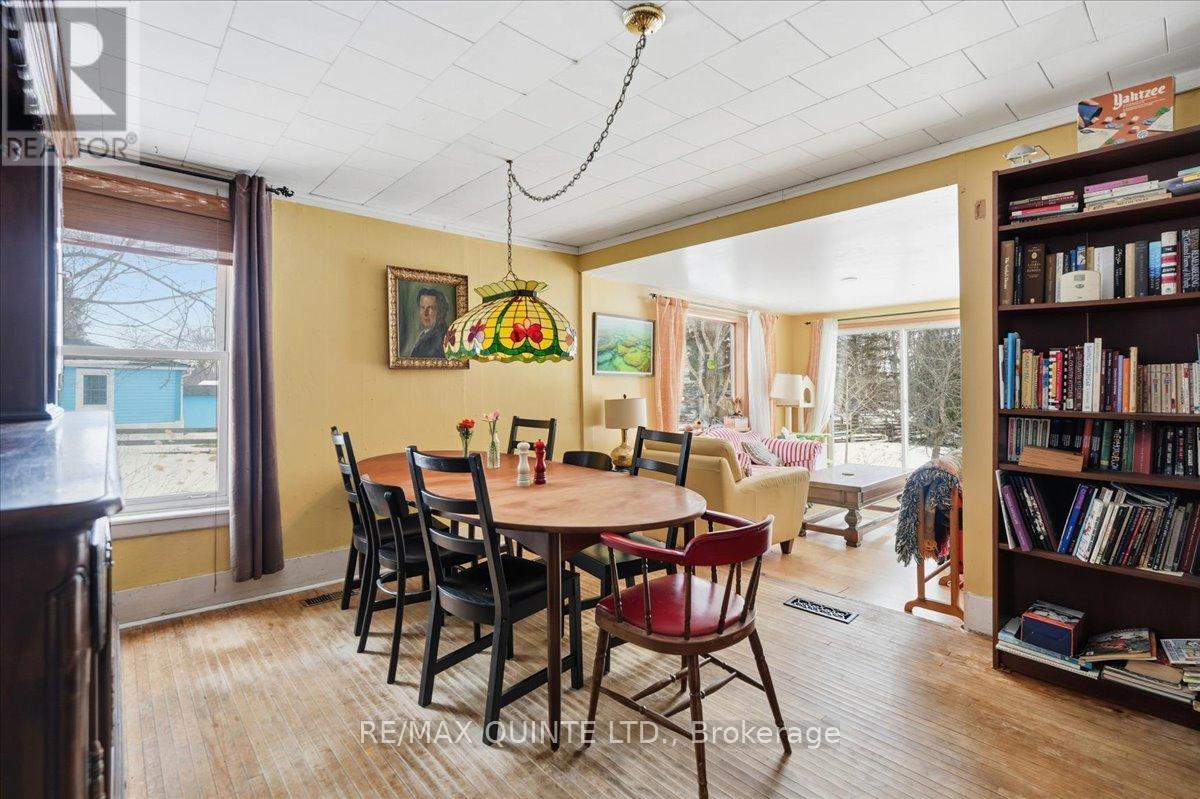 163 Main Street, Prince Edward County, Ontario  K0K 1G0 - Photo 14 - X12855046