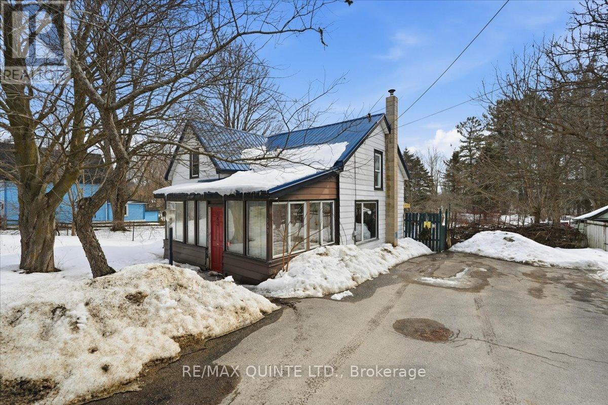 163 Main Street, Prince Edward County, Ontario  K0K 1G0 - Photo 2 - X12855046