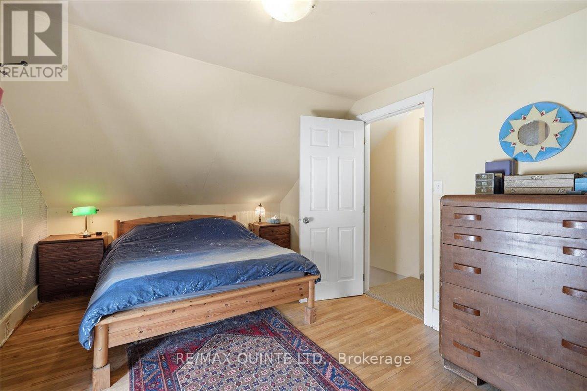 163 Main Street, Prince Edward County, Ontario  K0K 1G0 - Photo 28 - X12855046