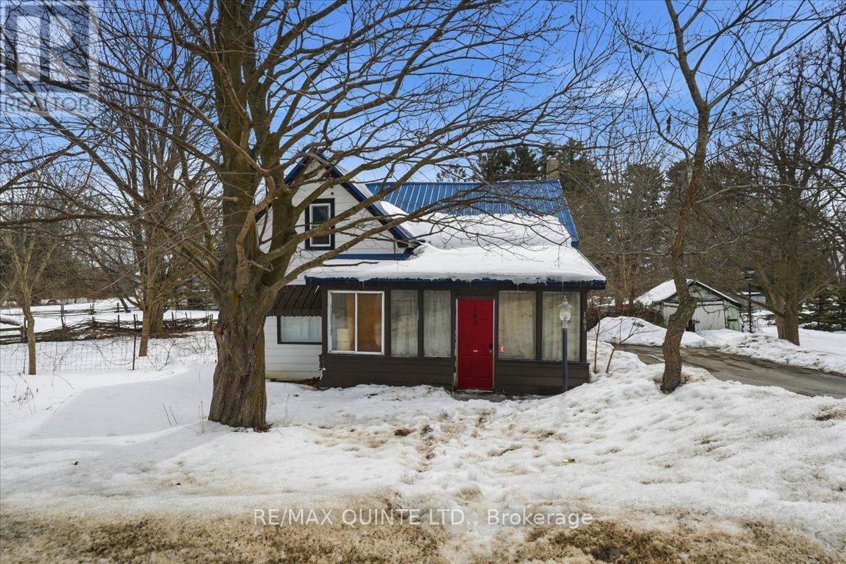 163 Main Street, Prince Edward County, Ontario  K0K 1G0 - Photo 3 - X12855046