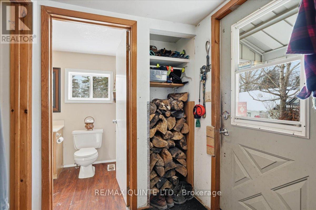 163 Main Street, Prince Edward County, Ontario  K0K 1G0 - Photo 4 - X12855046