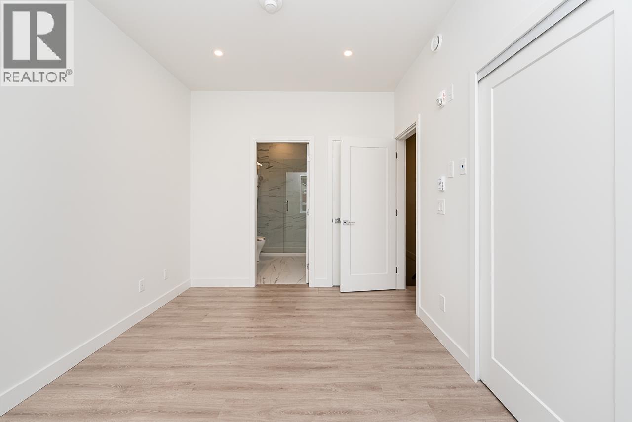 207 7161 17th Avenue, Burnaby, British Columbia  V3N 0K1 - Photo 28 - R3094818