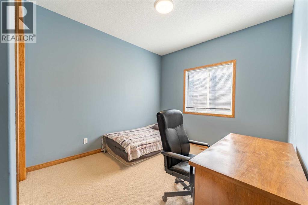 2051 Sagewood Rise Sw, Airdrie, Alberta  T4B 3N7 - Photo 19 - A2289803