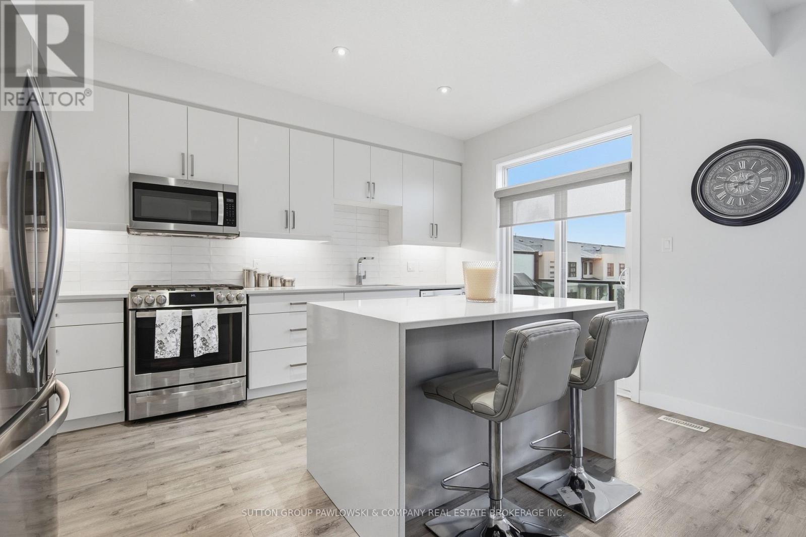 26 - 3380 Singleton Avenue, London South (South W), Ontario  N6L 0E8 - Photo 11 - X12855144