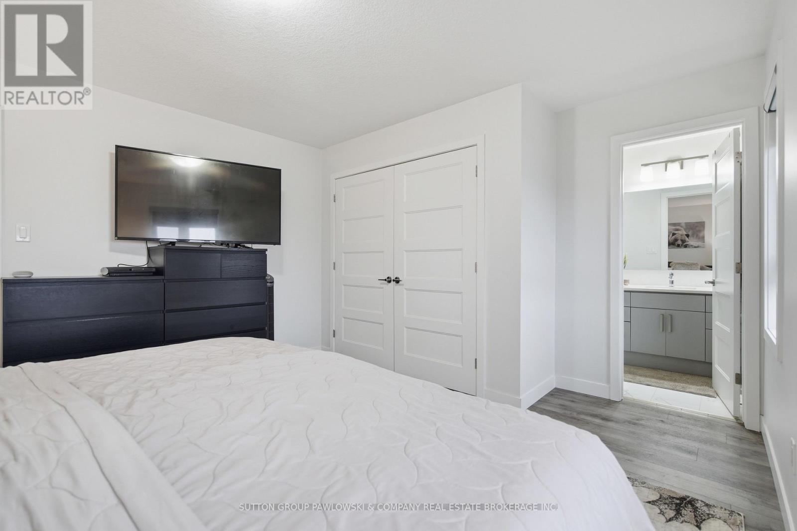 26 - 3380 Singleton Avenue, London South (South W), Ontario  N6L 0E8 - Photo 24 - X12855144