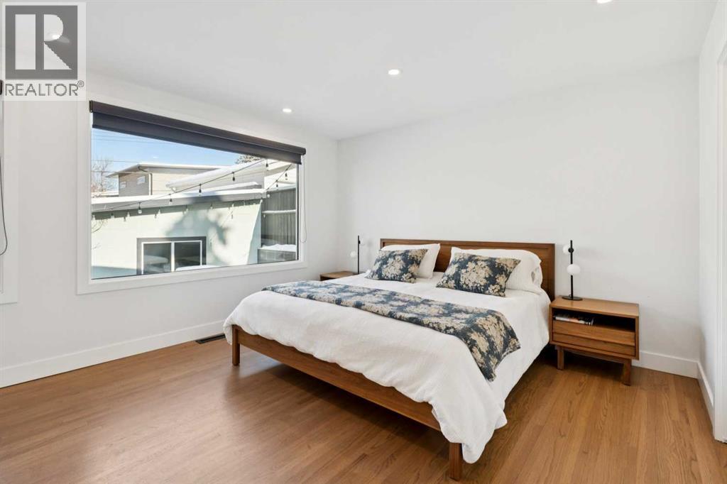 2440 Cherokee Drive Nw, Calgary, Alberta  T2L 0X7 - Photo 18 - A2290263