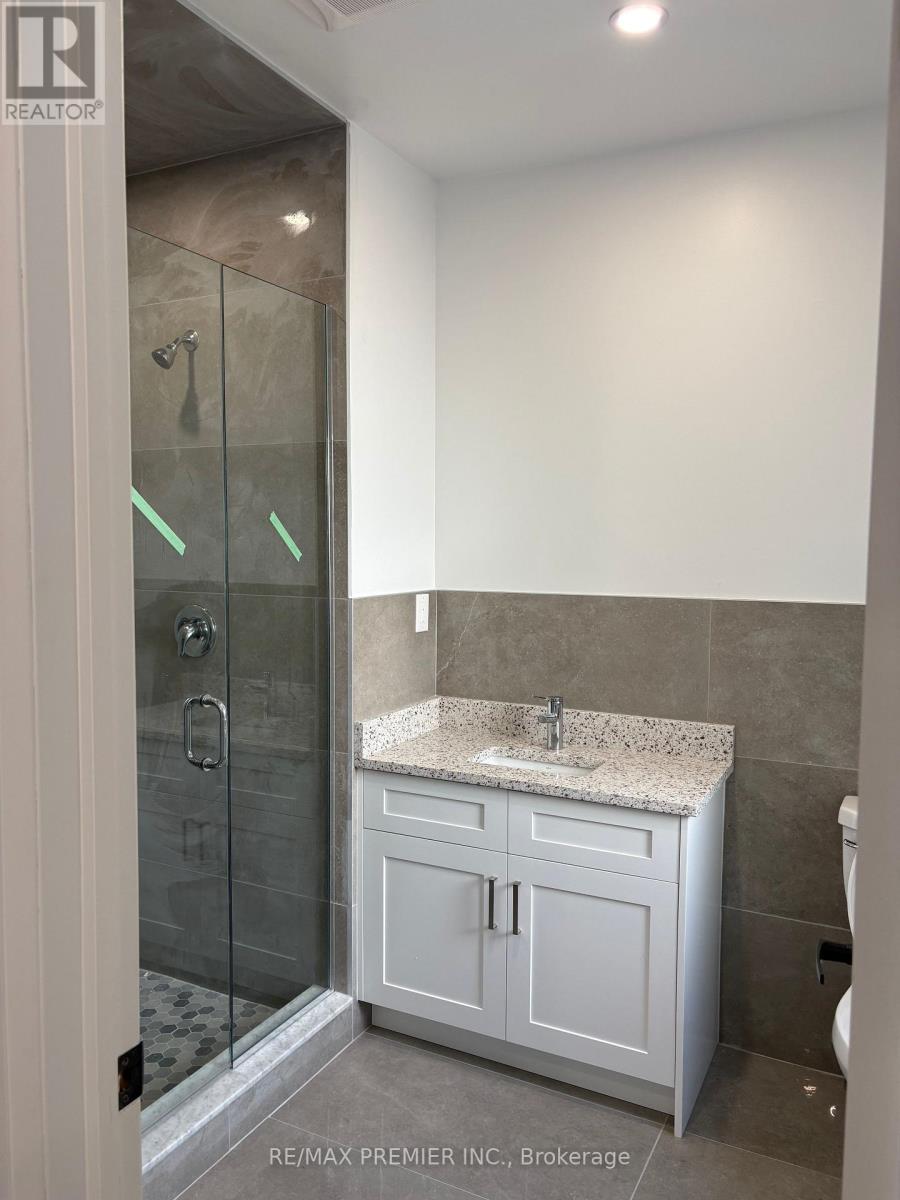 144 Wychwood Avenue, Toronto, Ontario  M6C 1A7 - Photo 7 - C12854708