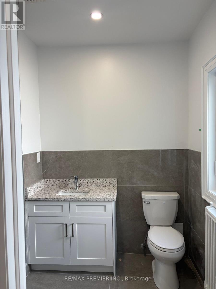 144 Wychwood Avenue, Toronto, Ontario  M6C 1A7 - Photo 8 - C12854708