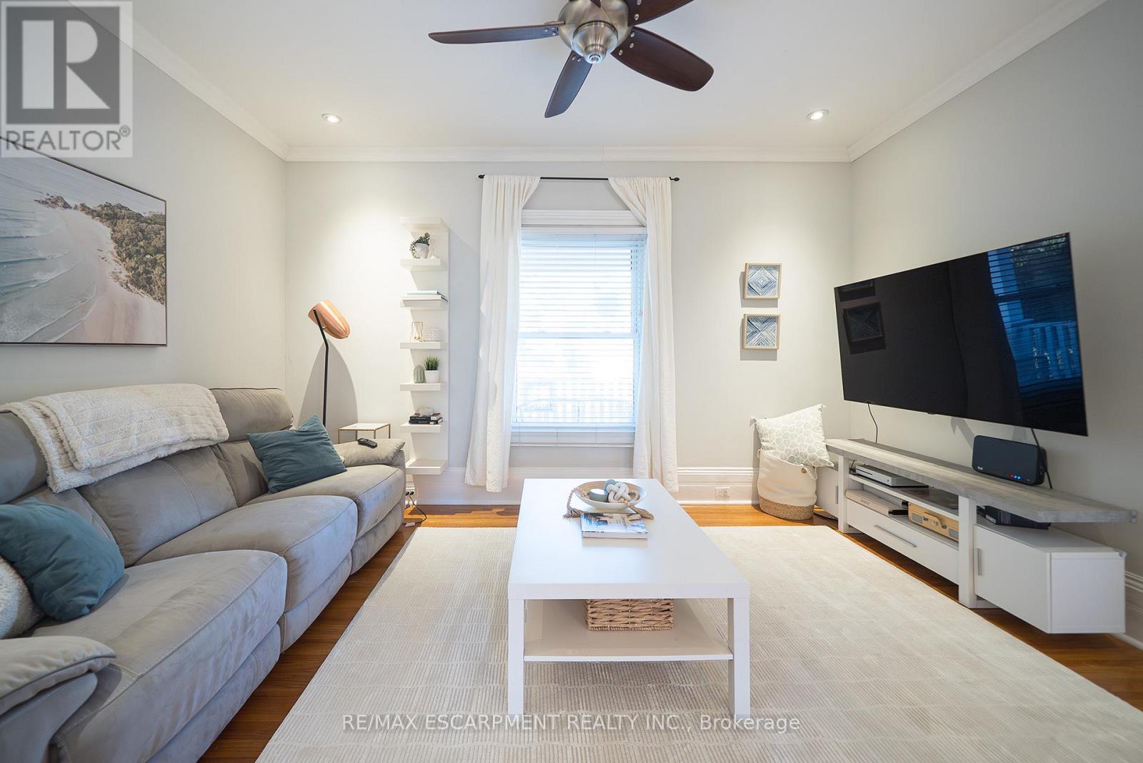 35 Murray Street, Brantford, Ontario  N3S 5N4 - Photo 8 - X12772232