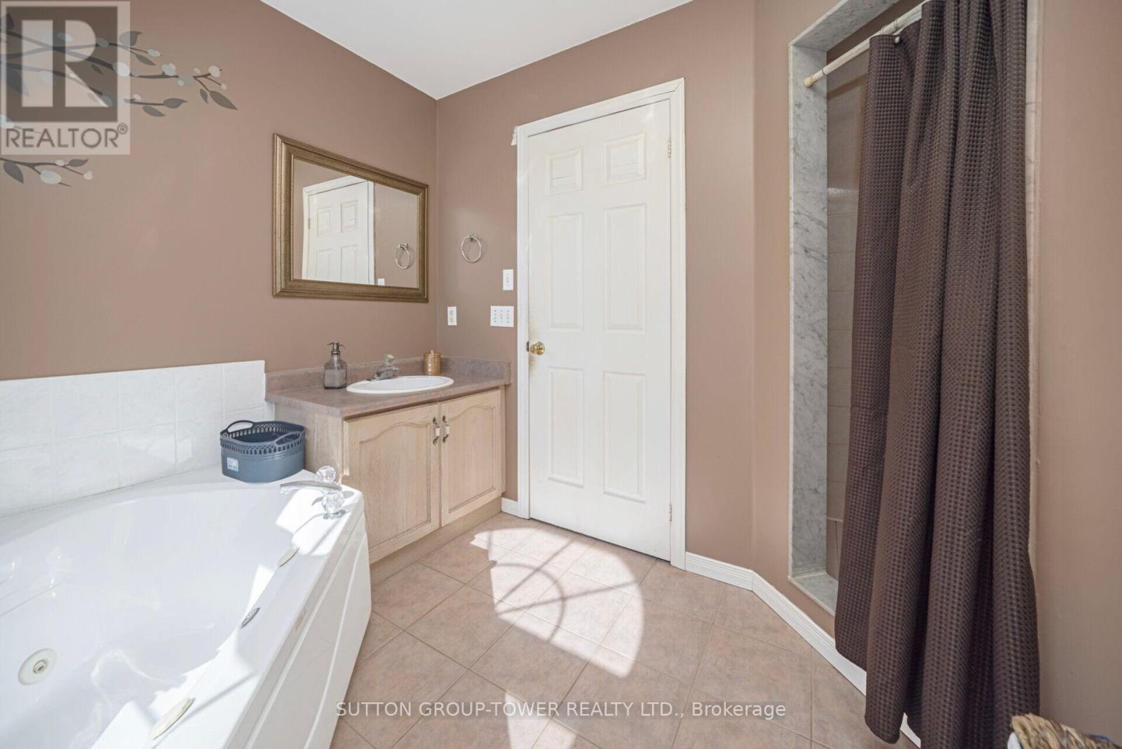 512 Fiddle Park Lane, Shelburne, Ontario  L0N 1S2 - Photo 37 - X12835064