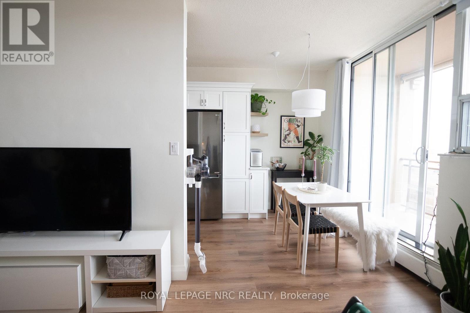 907 - 6400 Huggins Street, Niagara Falls, Ontario  L2J 3G5 - Photo 10 - X12855088